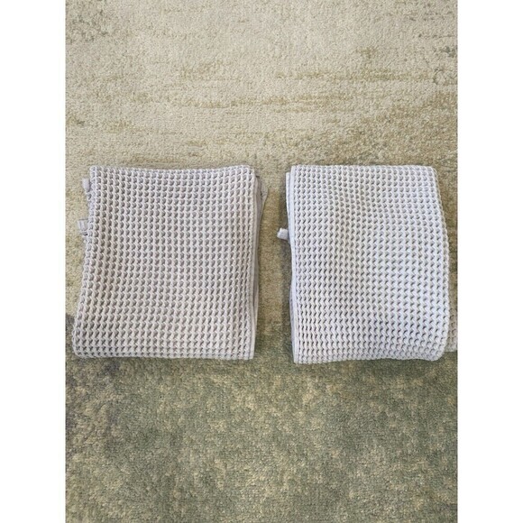 Casaluna Gray Bath Shower Towels Set of 2 100% Cotton Waffle Woven Design 23x54 - Picture 1 of 6